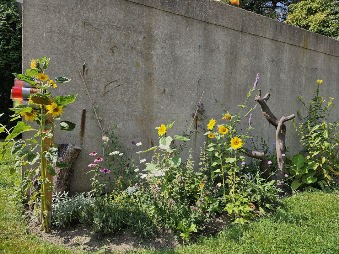 Evgl.Kirchengemeinde-Essen-Bedingrade-Schoenebeck-Garagenwand_2025